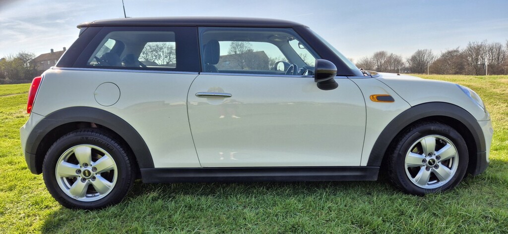 Mini Hatch Hatchback 1.5 Cooper 3-Door Hatch 2014 SG14VSV White #6