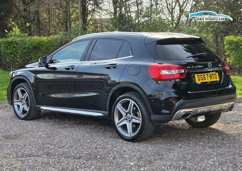 Mercedes-Benz GLA Class 2.1 Gla220d Amg Line Executive 7G-dct 4Matic Eur DS67NTO Black #5