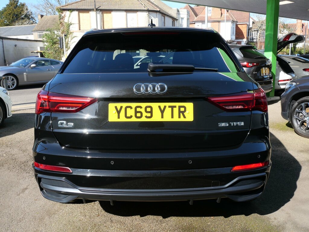 Audi Q3 1.5 Tfsi Cod 35 S Line Euro 6 Ss YC69YTR Black #5