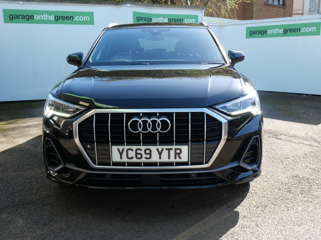 Audi Q3 1.5 Tfsi Cod 35 S Line Euro 6 Ss YC69YTR Black #2