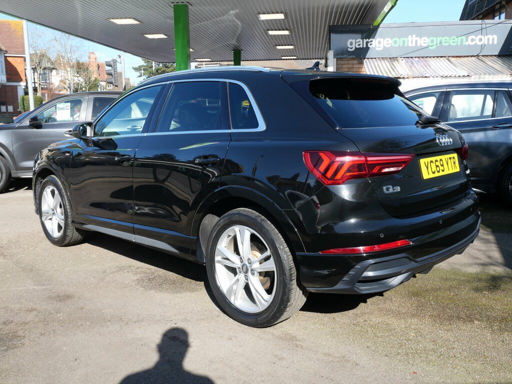 Audi Q3 1.5 Tfsi Cod 35 S Line Euro 6 Ss YC69YTR Black #6