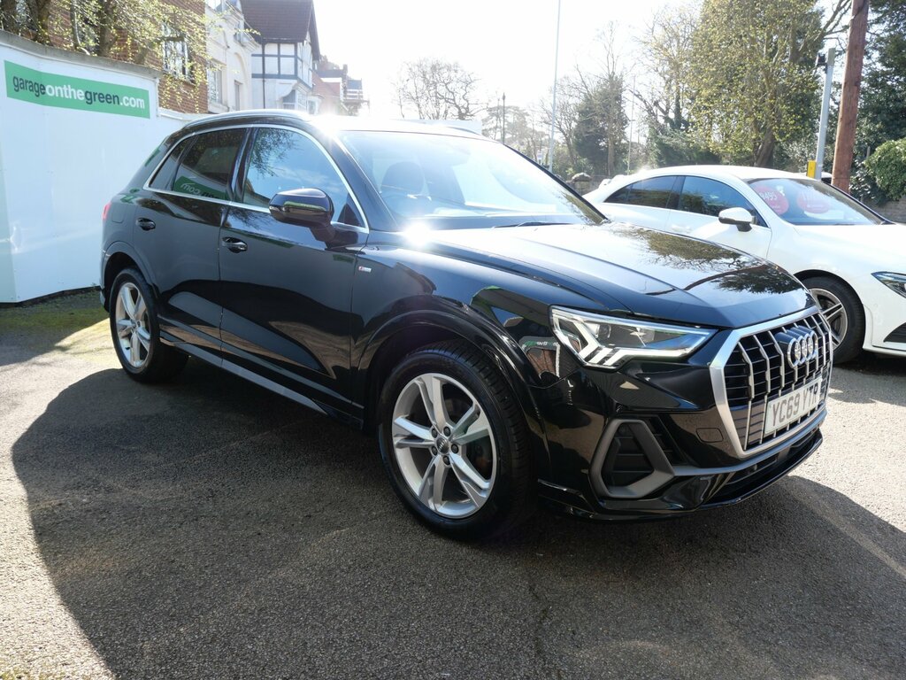 Audi Q3 1.5 Tfsi Cod 35 S Line Euro 6 Ss YC69YTR Black #3