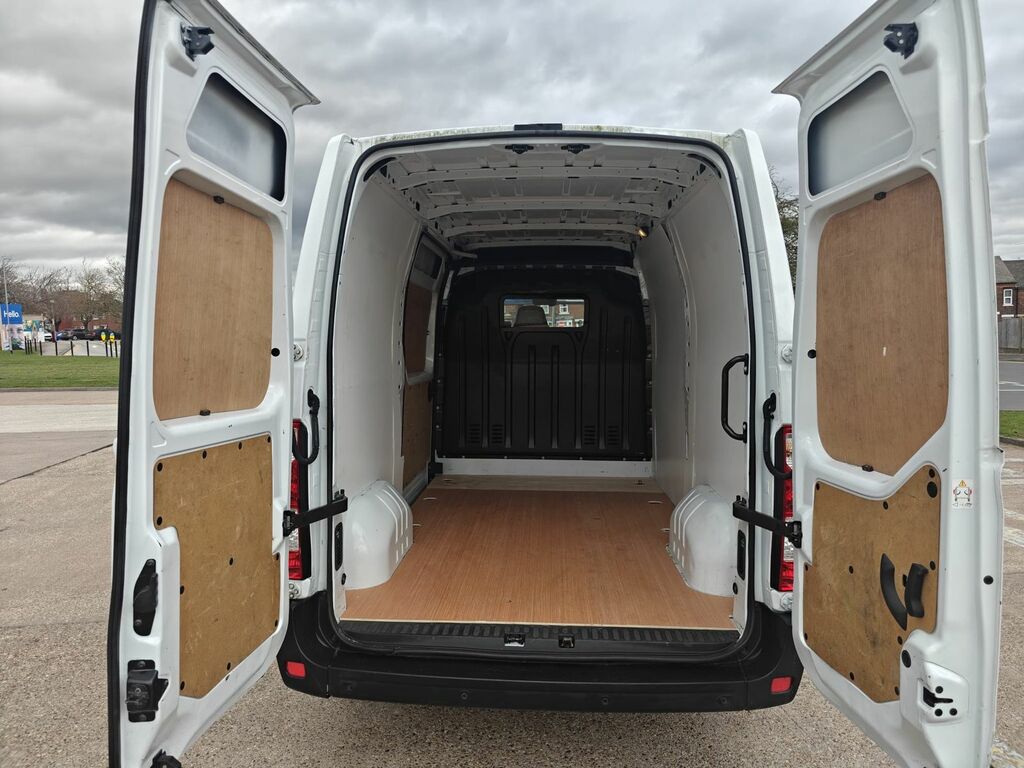 Renault Master 2.3 Dci 35 Business Panel Van F WM72ASO White #2