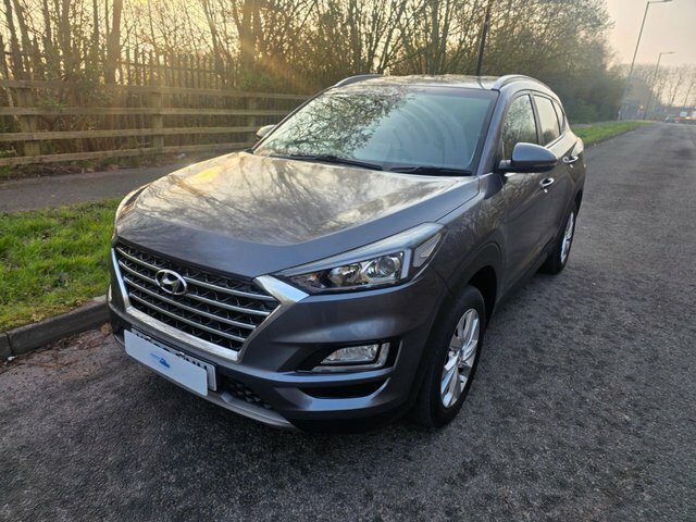 Hyundai Tucson Crdi Se Nav Suv YP68ZHH Grey #4