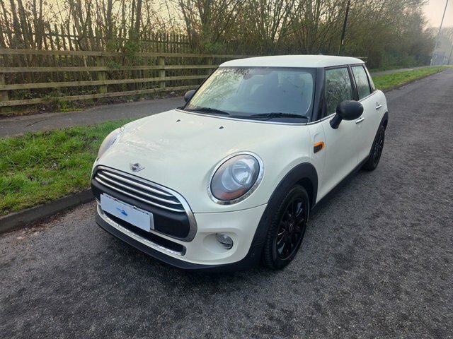 Mini Hatch One Hatchback White #4