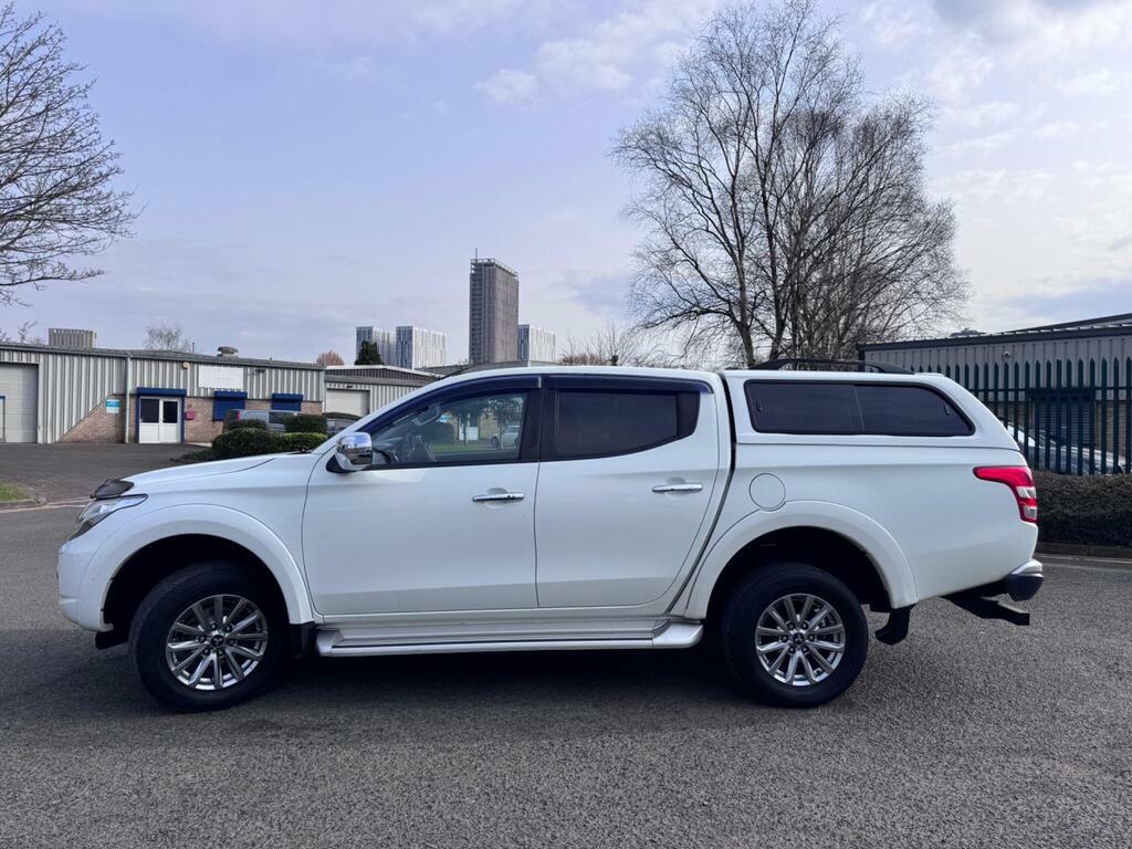 Mitsubishi L200 2.4 Di-d Dc Warrior 4Wd Euro 6 White #4
