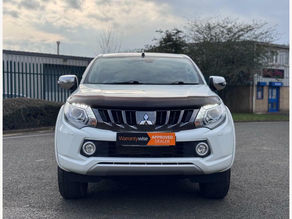 Mitsubishi L200 2.4 Di-d Dc Warrior 4Wd Euro 6 White #3