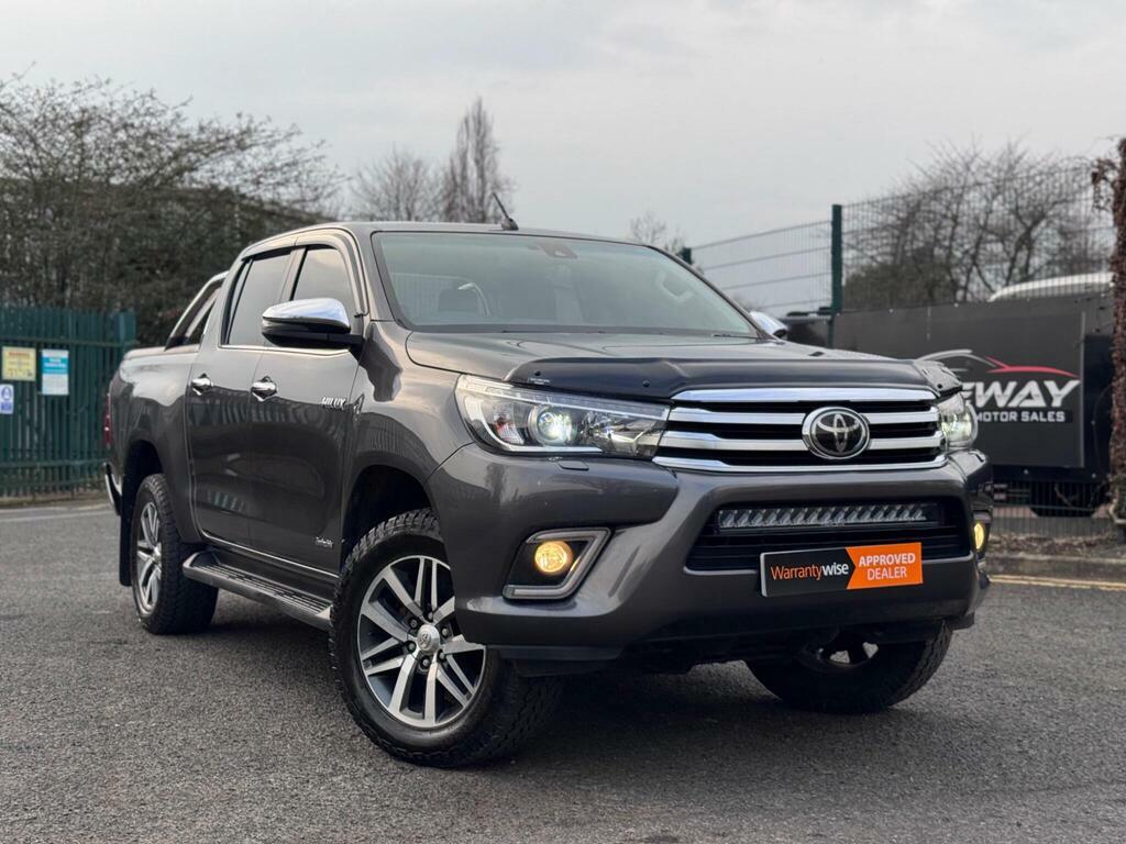 Toyota HILUX 2.4 D-4d Invincible 4Wd Euro 6 S S Grey