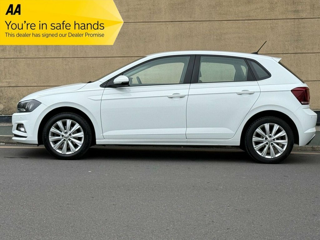 Volkswagen Polo 1L Sel AF69UWM White #3