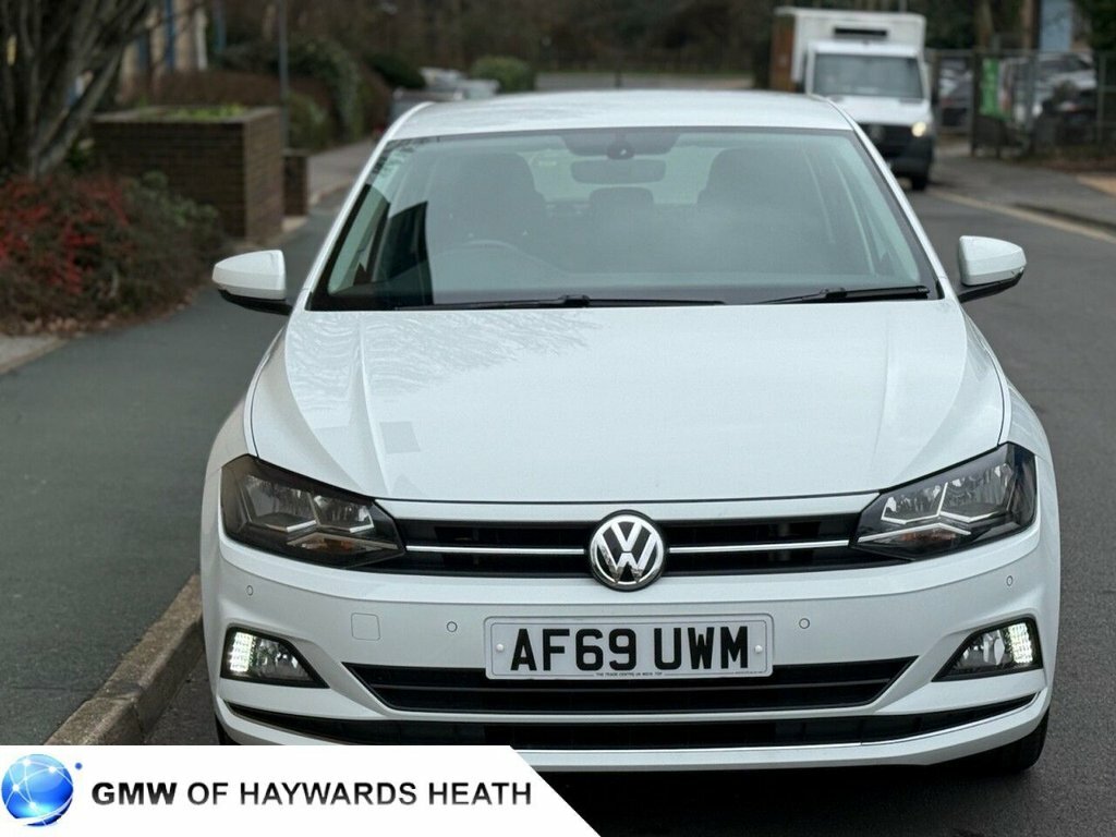 Volkswagen Polo 1L Sel AF69UWM White #5