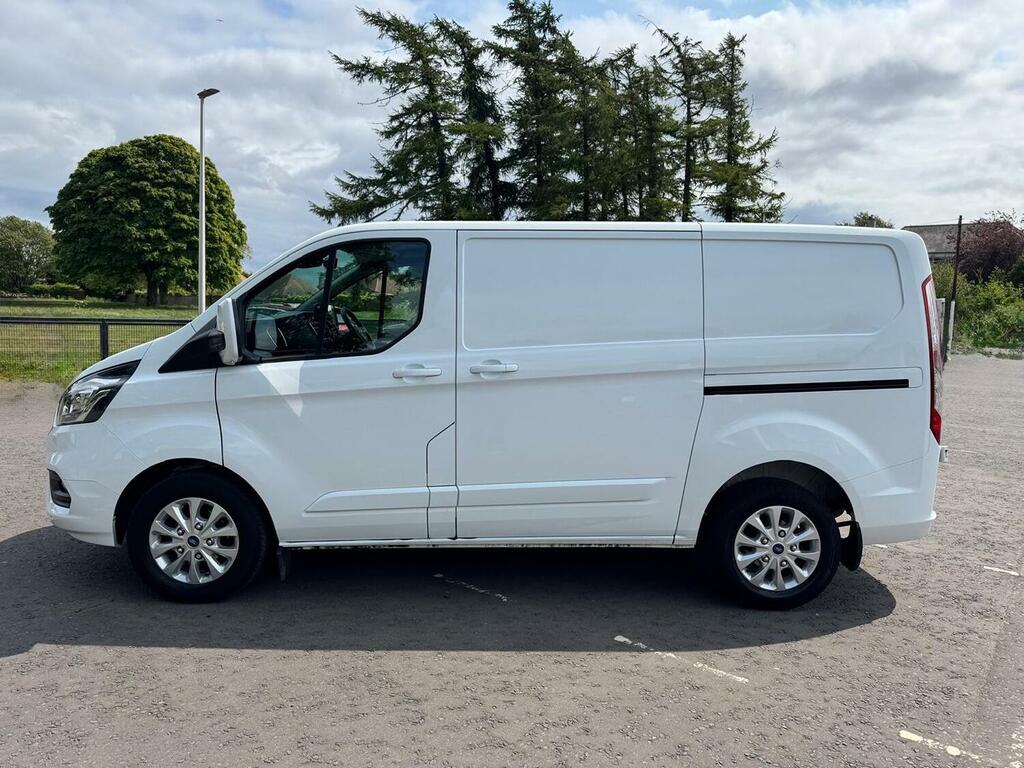 Ford Transit Custom Panel Van 2.0 Transit Custom Limited Van 300 L1 2. YS23WXP White #4