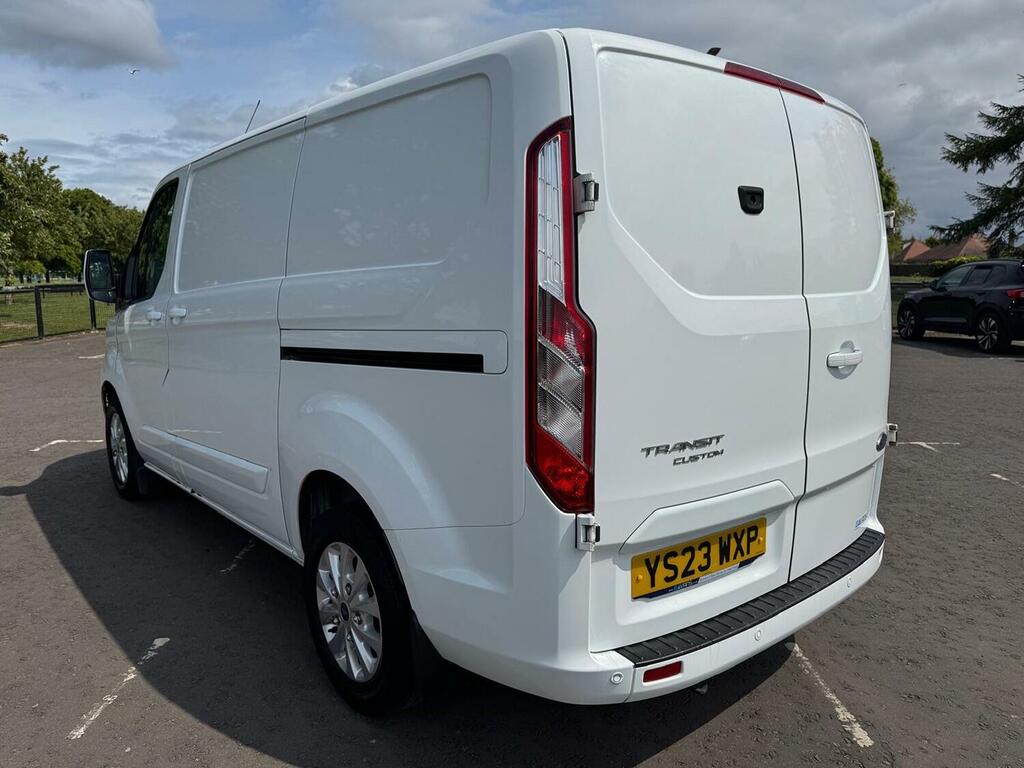 Ford Transit Custom Panel Van 2.0 Transit Custom Limited Van 300 L1 2. YS23WXP White #5