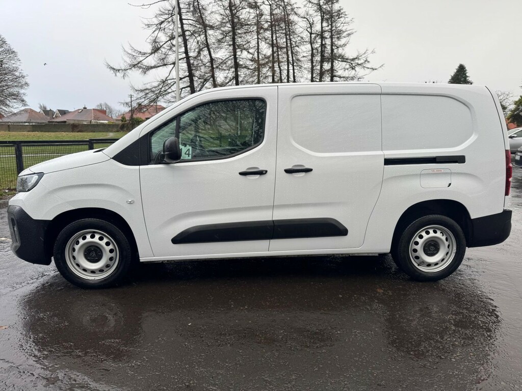 Peugeot Partner Panel Van 1.5 Bluehdi 950 Professional 202474 MW74LDA White #6