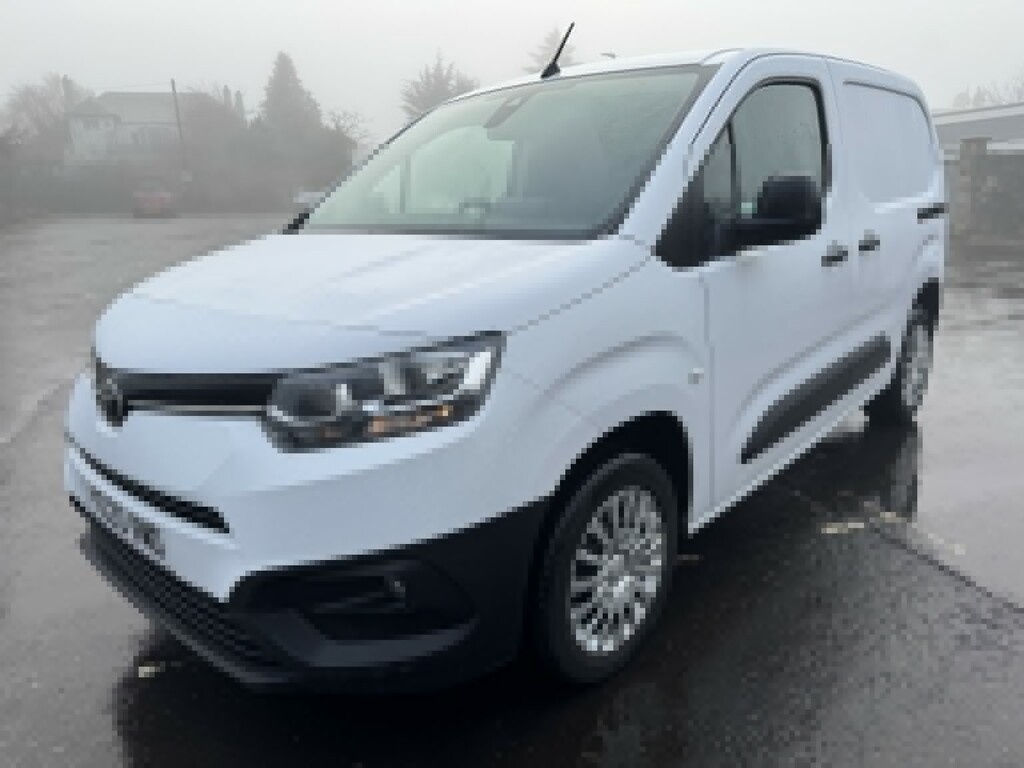 Toyota Proace City Panel Van 1.5 Bluehdi Icon 202323 YE23VMO White #2