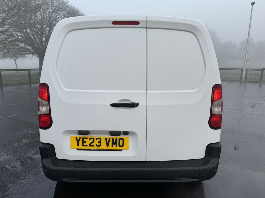 Toyota Proace City Panel Van 1.5 Bluehdi Icon 202323 YE23VMO White #5