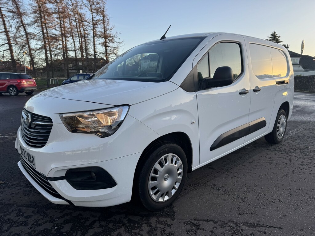 Vauxhall Combo Panel Van 1.5 Turbo D 2300 Sportive 202222 DS22WKO White #5