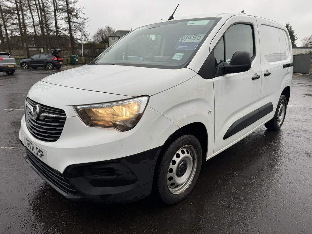 Vauxhall Combo Panel Van 1.5 Turbo D 2300 Dynamic 202171 DV71JXP White #3