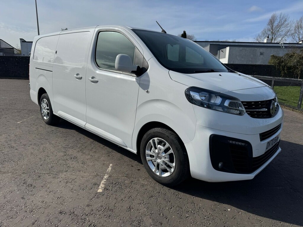 Vauxhall Vivaro Panel Van 1.5 Turbo D 2900 Sportive 202070 White
