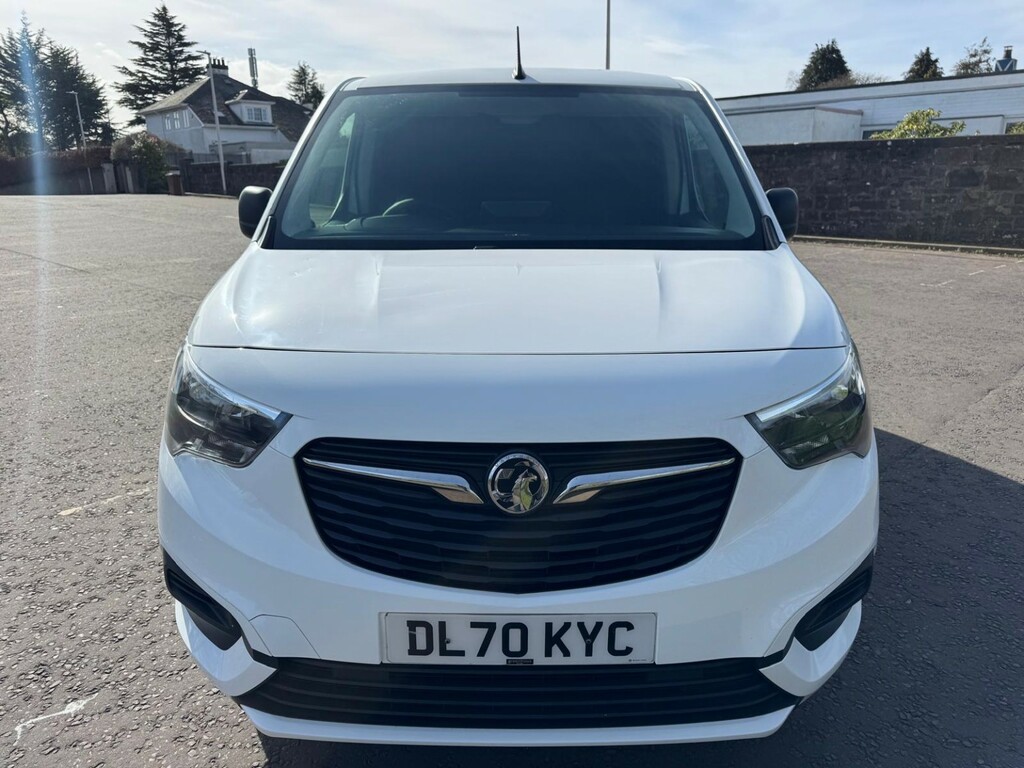 Vauxhall Combo Panel Van 1.6 Turbo D 2300 Sportive 202070 DL70KYC White #2