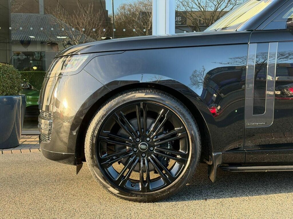 Land Rover Range Rover 4.4 P530 V8 Suv 4Wd Black #3