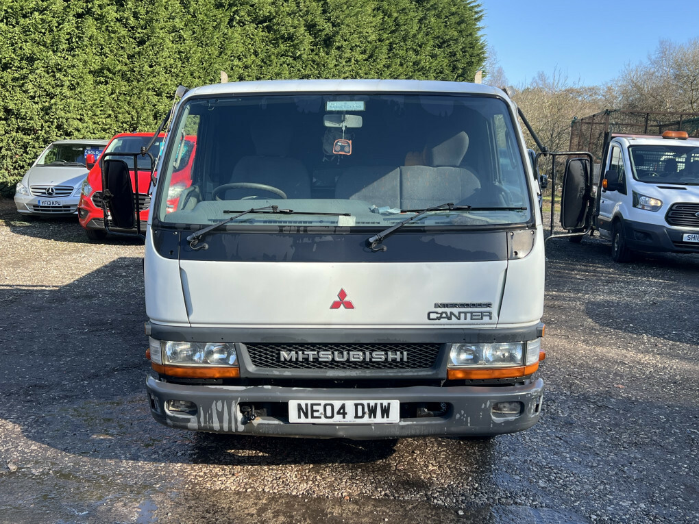 Mitsubishi Fuso Canter Transporter 35 Recovery Truck 2004 White #2