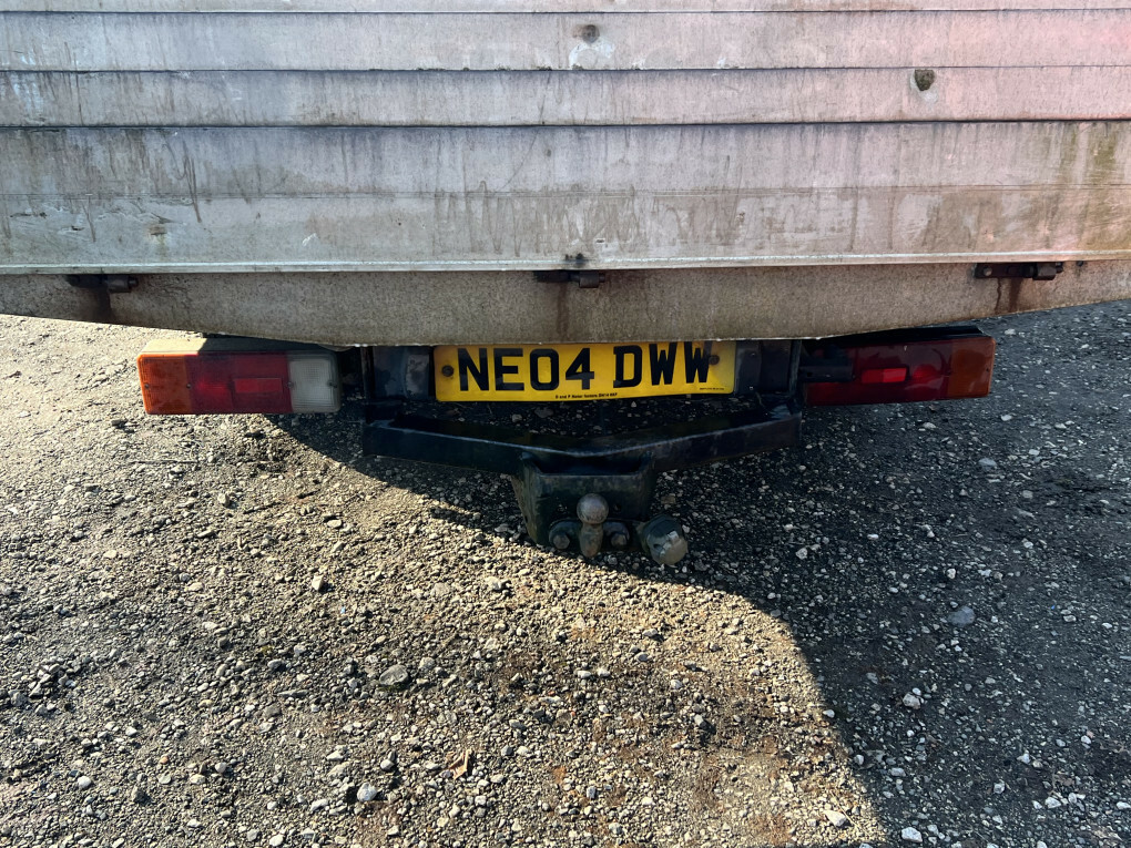 Mitsubishi Fuso Canter Transporter 35 Recovery Truck 2004 White #13