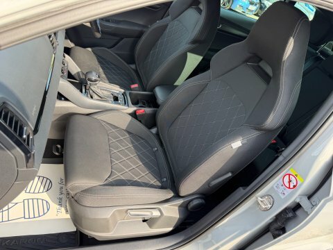 Skoda Karoq Sportline Tsi Dsg SB74HNP #5