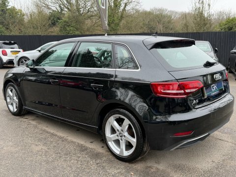 Audi A3 Sportback E-tron - LV20GFG #2
