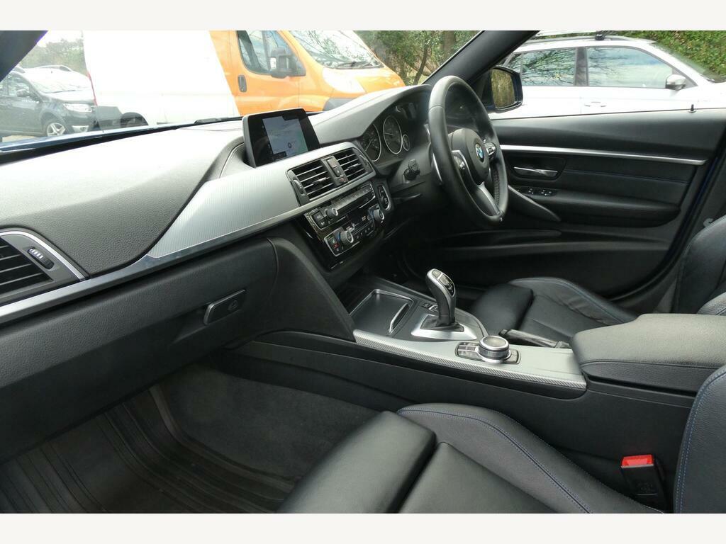 BMW 3 Series 2.0 320D M Sport Shadow Edition Touring Blue #5