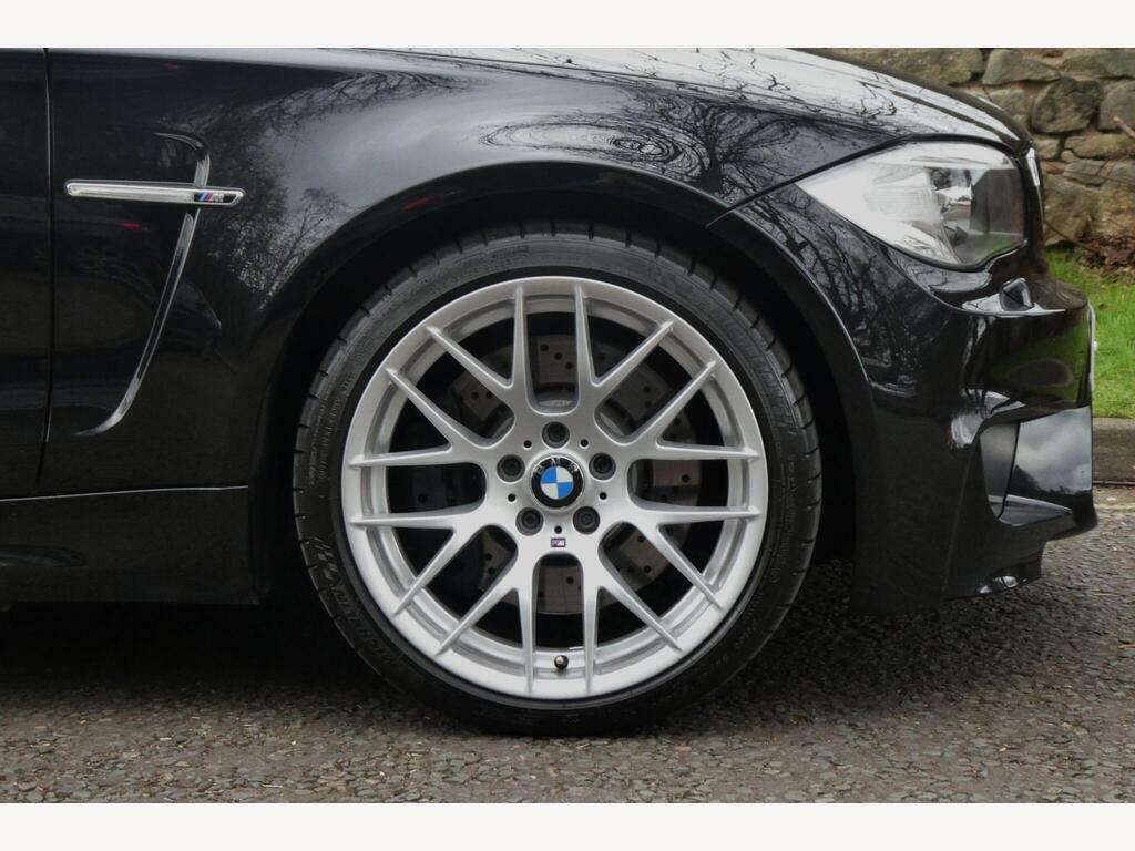 BMW 1 Series 3.0 M Euro 5 Black #4