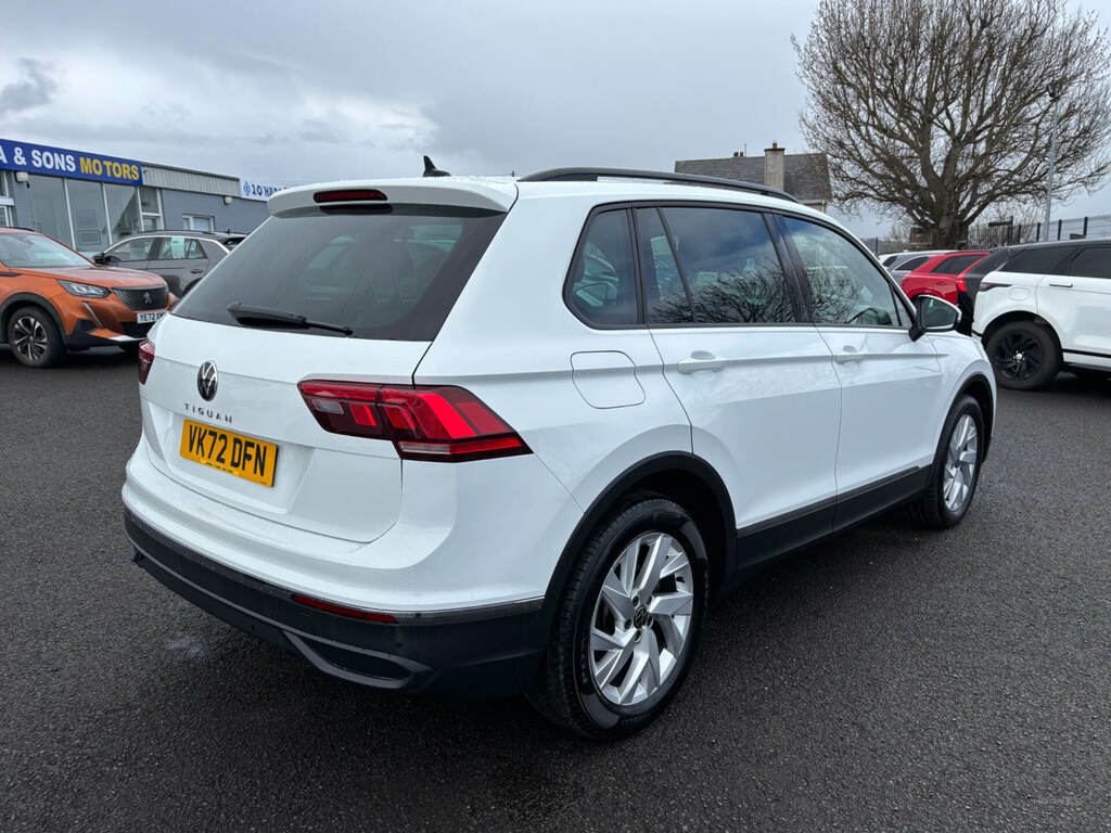 Volkswagen Tiguan 2.0 Tdi Life VK72DFN White #4