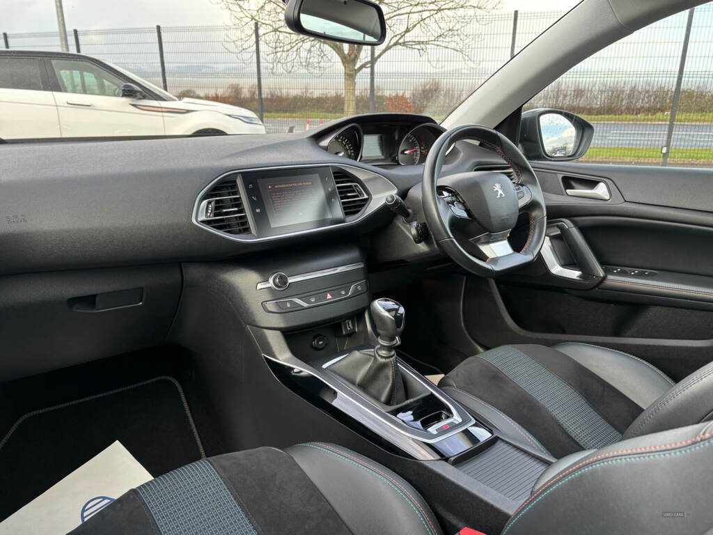 Peugeot 308 1.5 Bluehdi 130 Tech Edition Grey #6