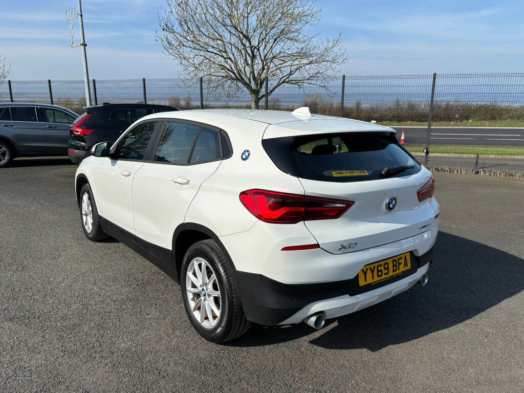 BMW X2 Sdrive 18D Se White #5