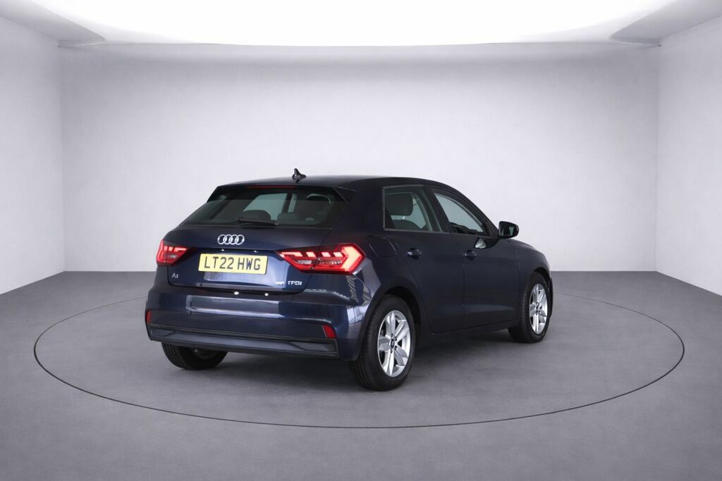 Audi A1 Tfsi 25 Technik Sportback LT22HWG Blue #4