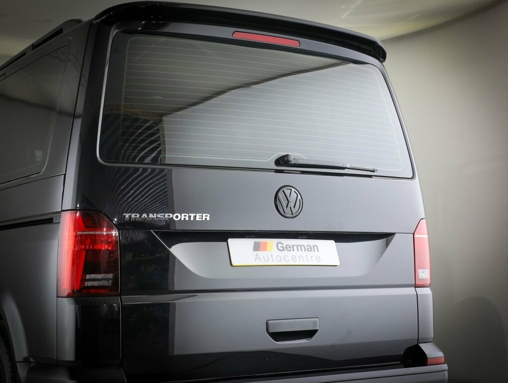 Volkswagen Transporter Shuttle 2L S Black #5