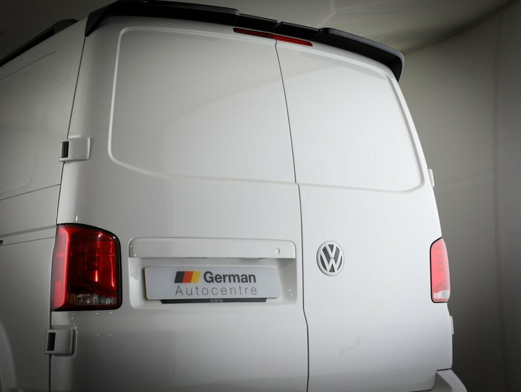 Volkswagen Transporter 2L Startline AF71NXM White #6