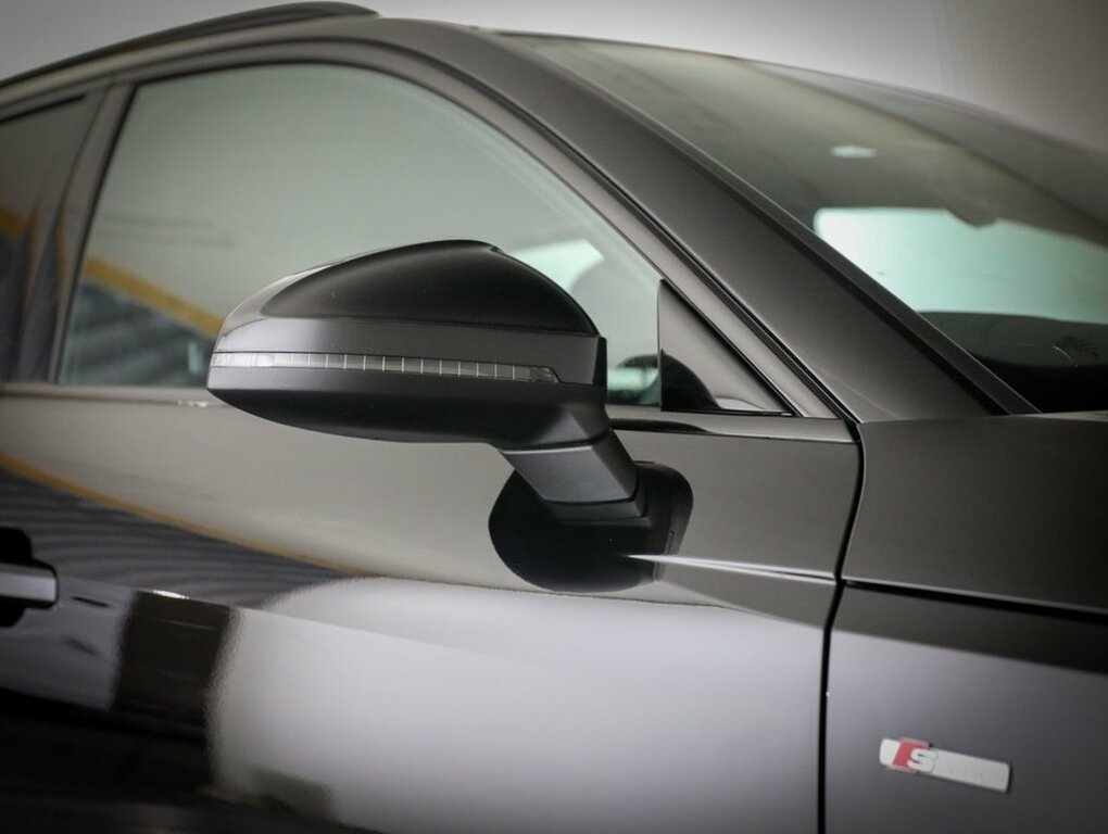 Audi A4 Avant 2L S Line YF73ZDR Black #6