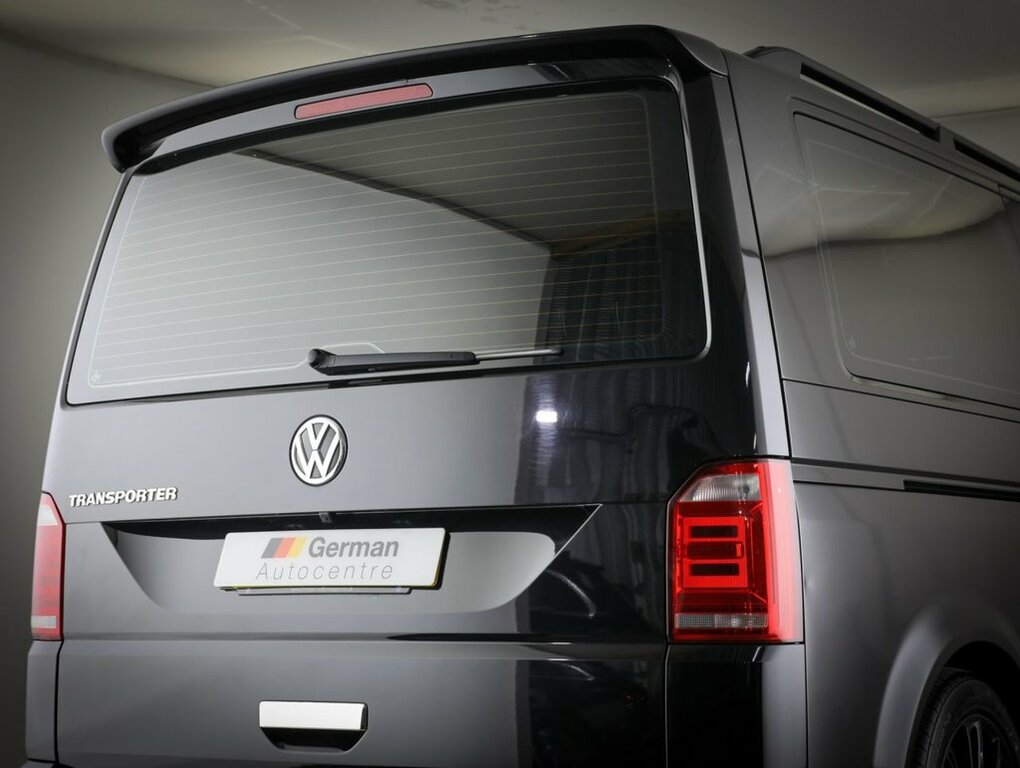 Volkswagen Transporter Shuttle 2L Se Black #3
