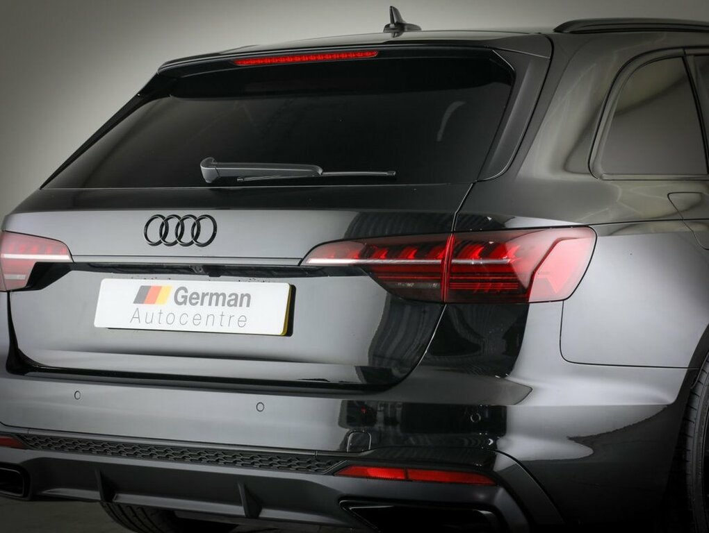 Audi A4 Avant 2L S Line WM73OYA Black #5