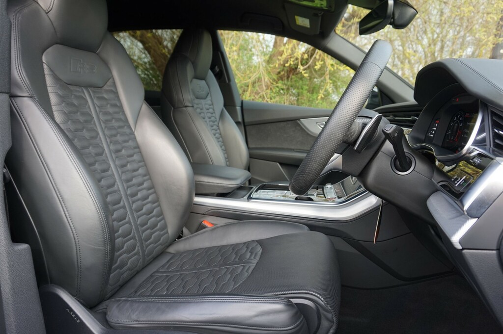 Audi RSQ8 Estate VK23RNN Black #6
