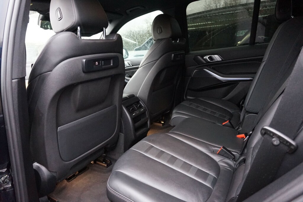 BMW X5 Estate NJ69WUA Black #6