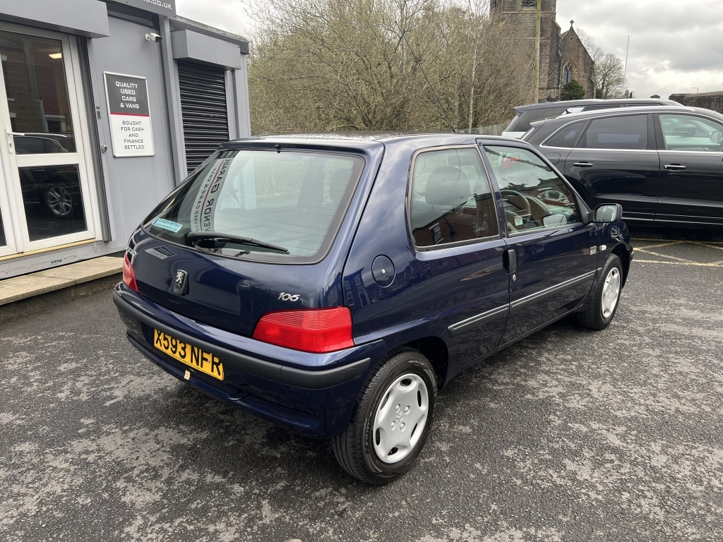 Peugeot 106 1.1 Independence Green #5