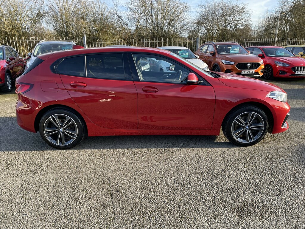 BMW 1 Series 1.5 116D Sport MM69KUU Red #4