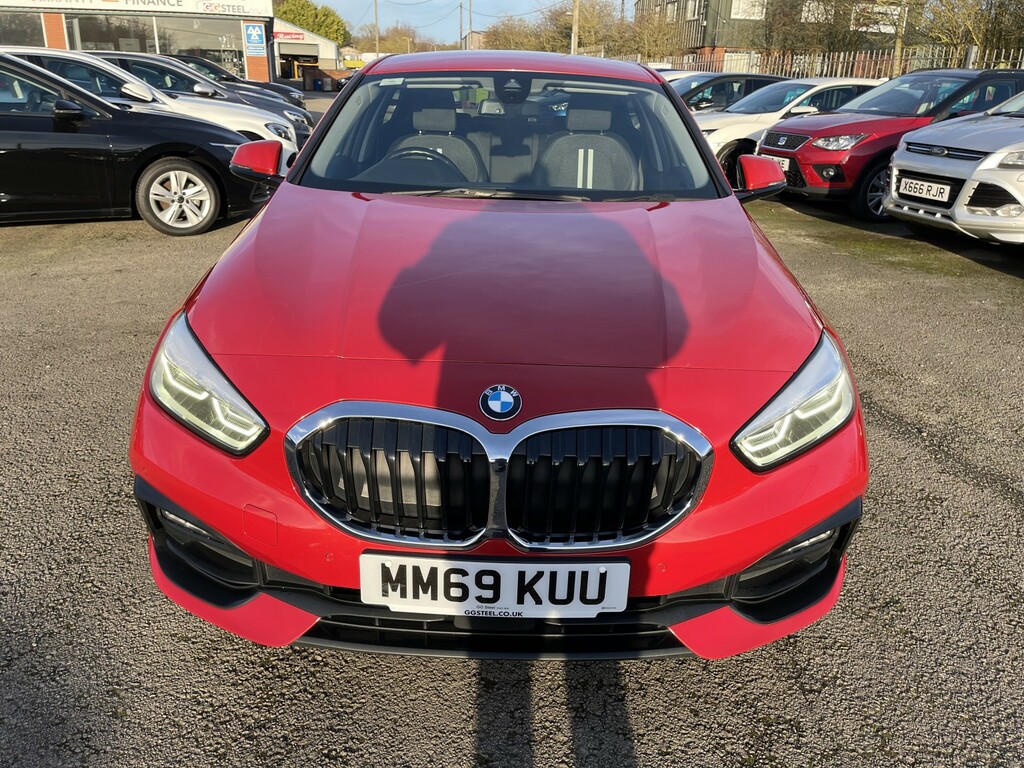 BMW 1 Series 1.5 116D Sport MM69KUU Red #3