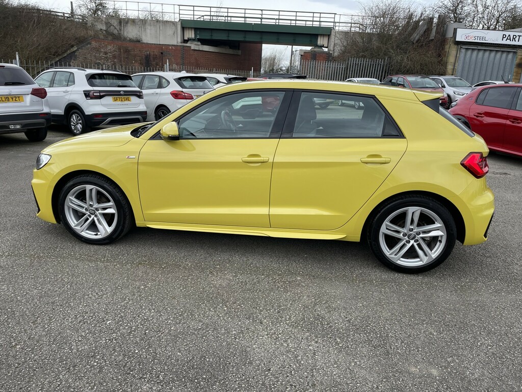 Audi A1 1.0 Tfsi 30 S Line KX19ERL Yellow #4