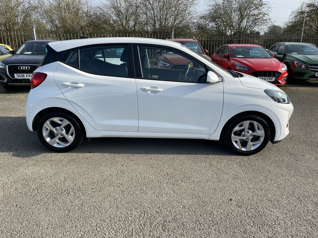 Hyundai I10 1.0 I10 Se Connect 1.0 Amt YP20XXO White #6