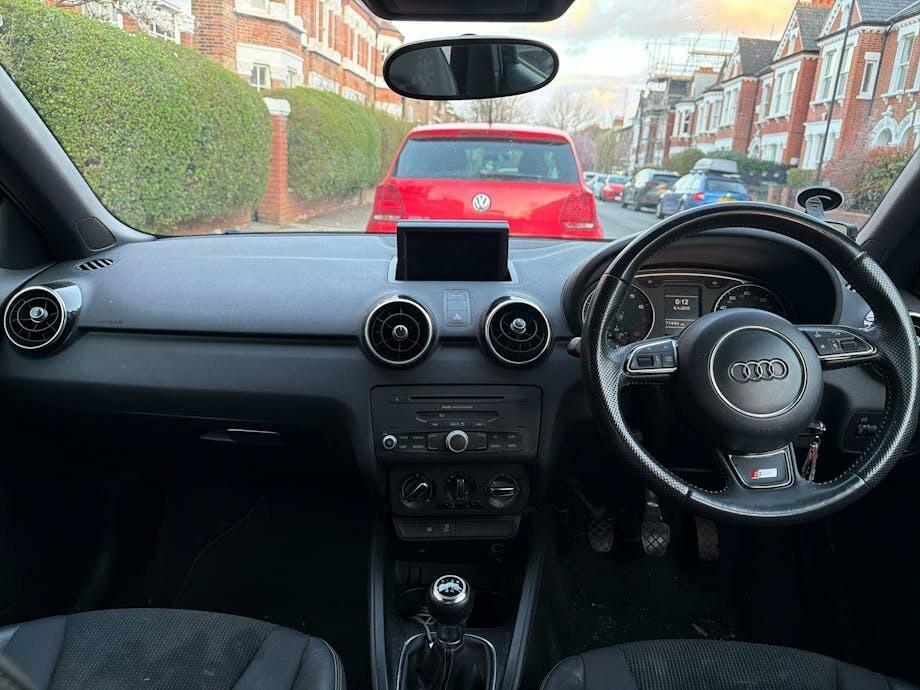 Audi A1 1.2 Tfsi S Line Sportback Euro 5 Ss Black #4