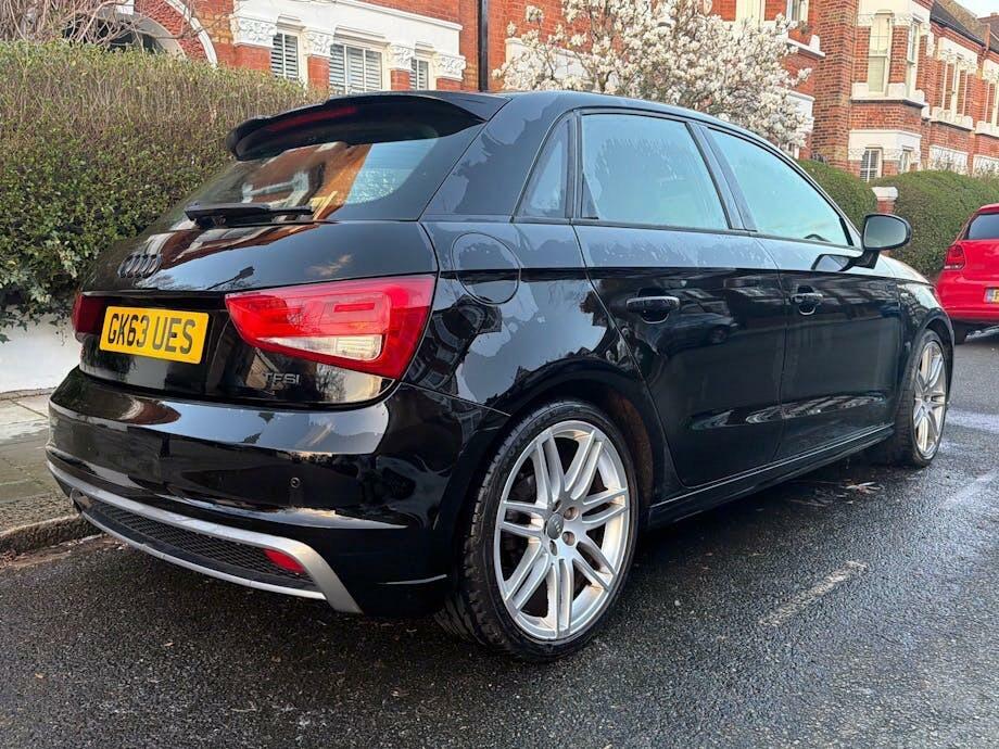 Audi A1 1.2 Tfsi S Line Sportback Euro 5 Ss Black #6