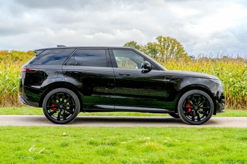 Land Rover Range Rover Sport P400 Dynamic Se  Black #4