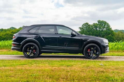 Bentley Bentayga V8 Black #4